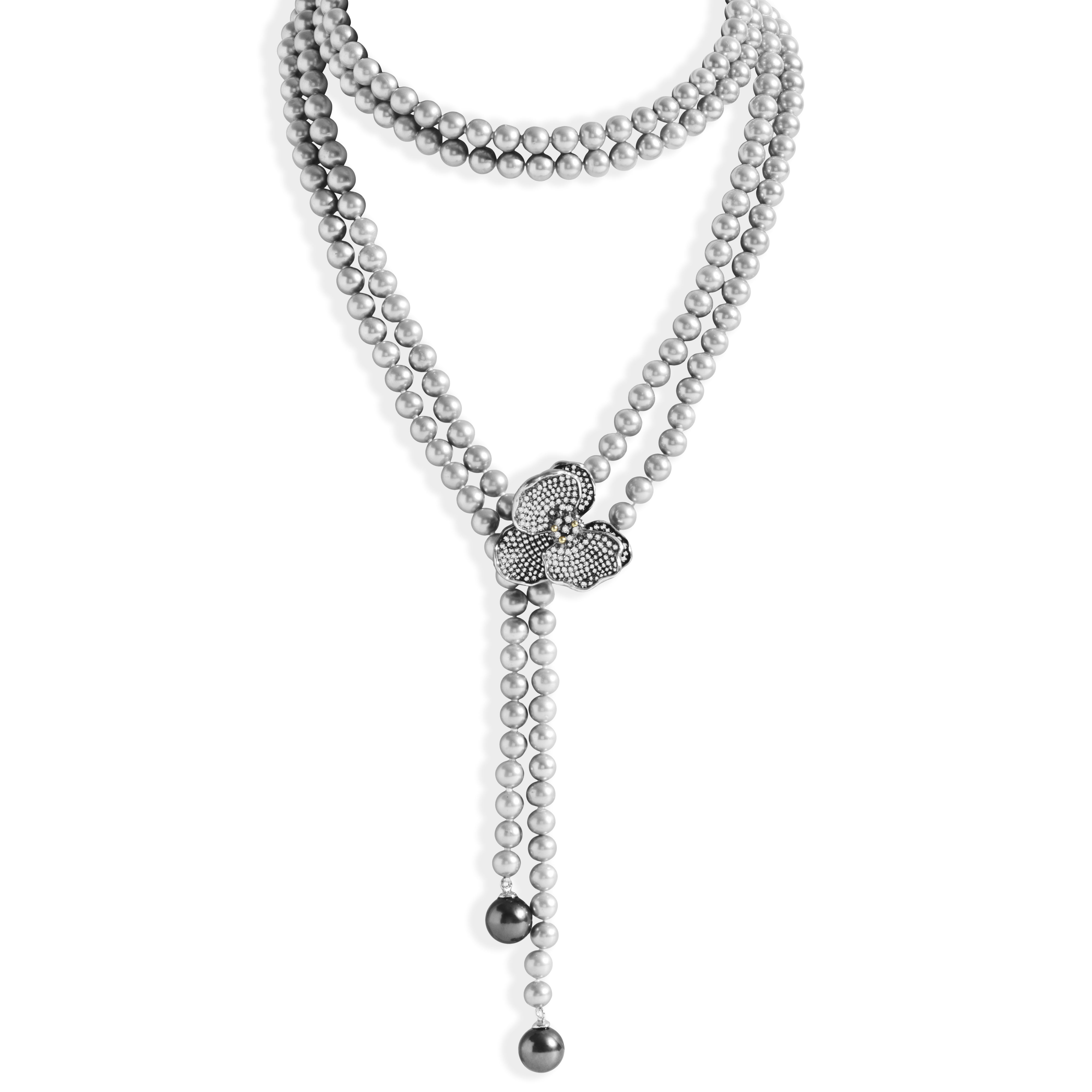 DIAMOND BLOSSOM LARIAT NECKLACE, WHITE GOLD AND DIAMONDS