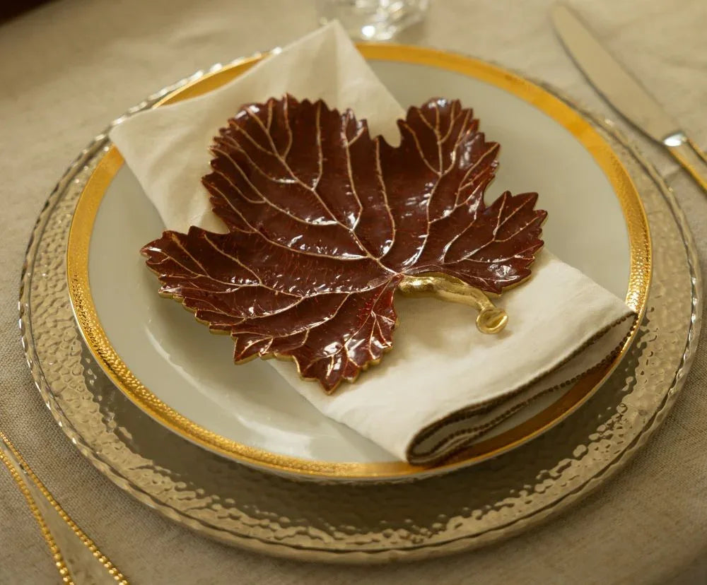 Mistletoe Large Oval Tray | Boutique La Vie Mistletoe Large Oval Tray | Boutique La Vie