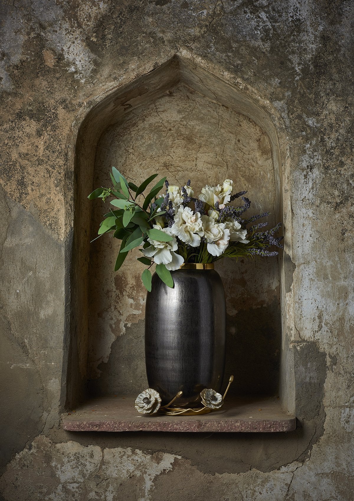 Anemone Vase – Michael Aram