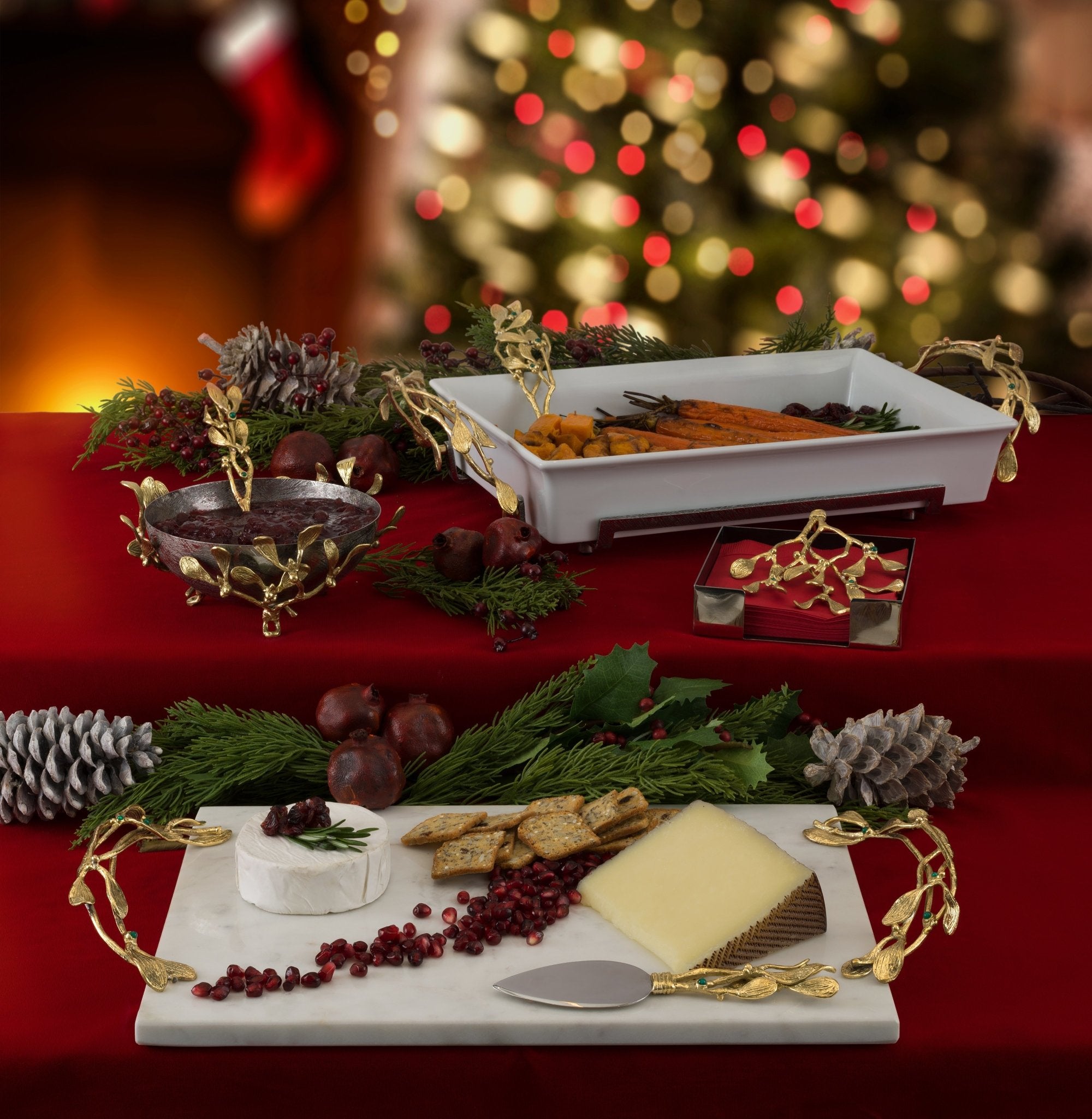 Michael Aram Mistletoe Cheese Board w/ Spreader